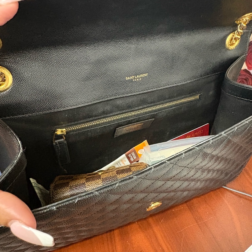 Yves Saint Laurent Black and Gold Quilted Shoulder Bag - Picture 6 of 8